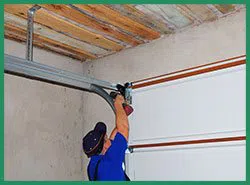 Quality Garage Door Service Pompano Beach, FL 954-446-9254 - sprin-sid-gr-22m